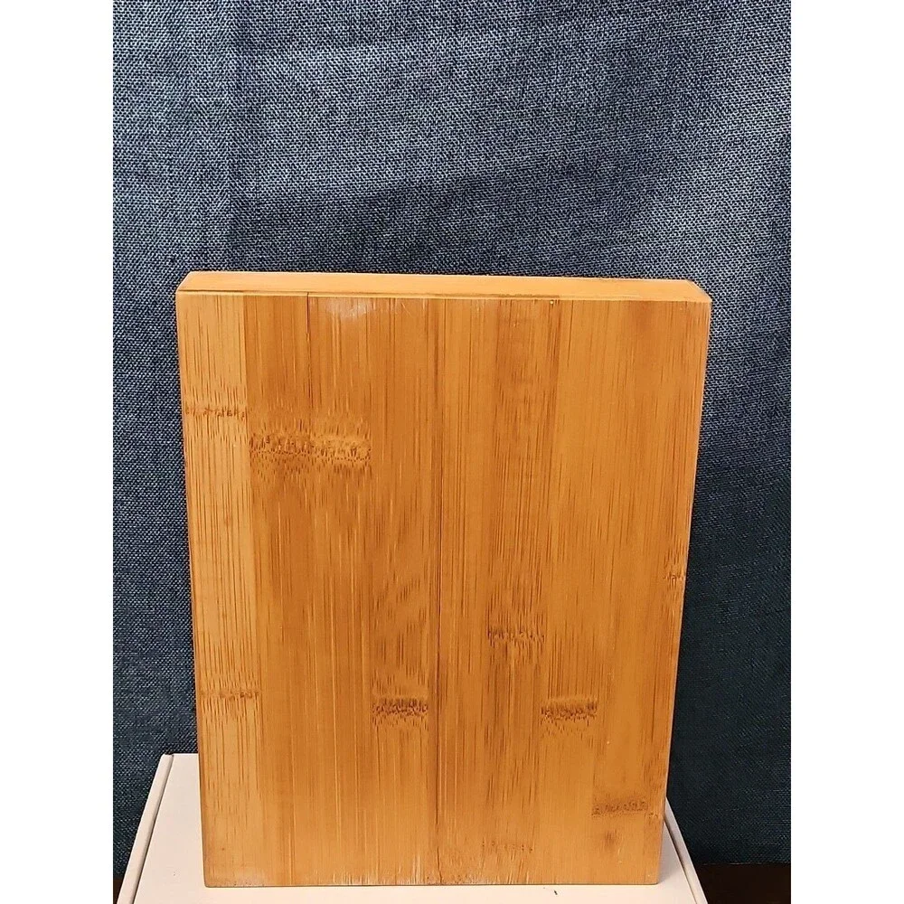 6 Gibson Steak Knives | 4.5
